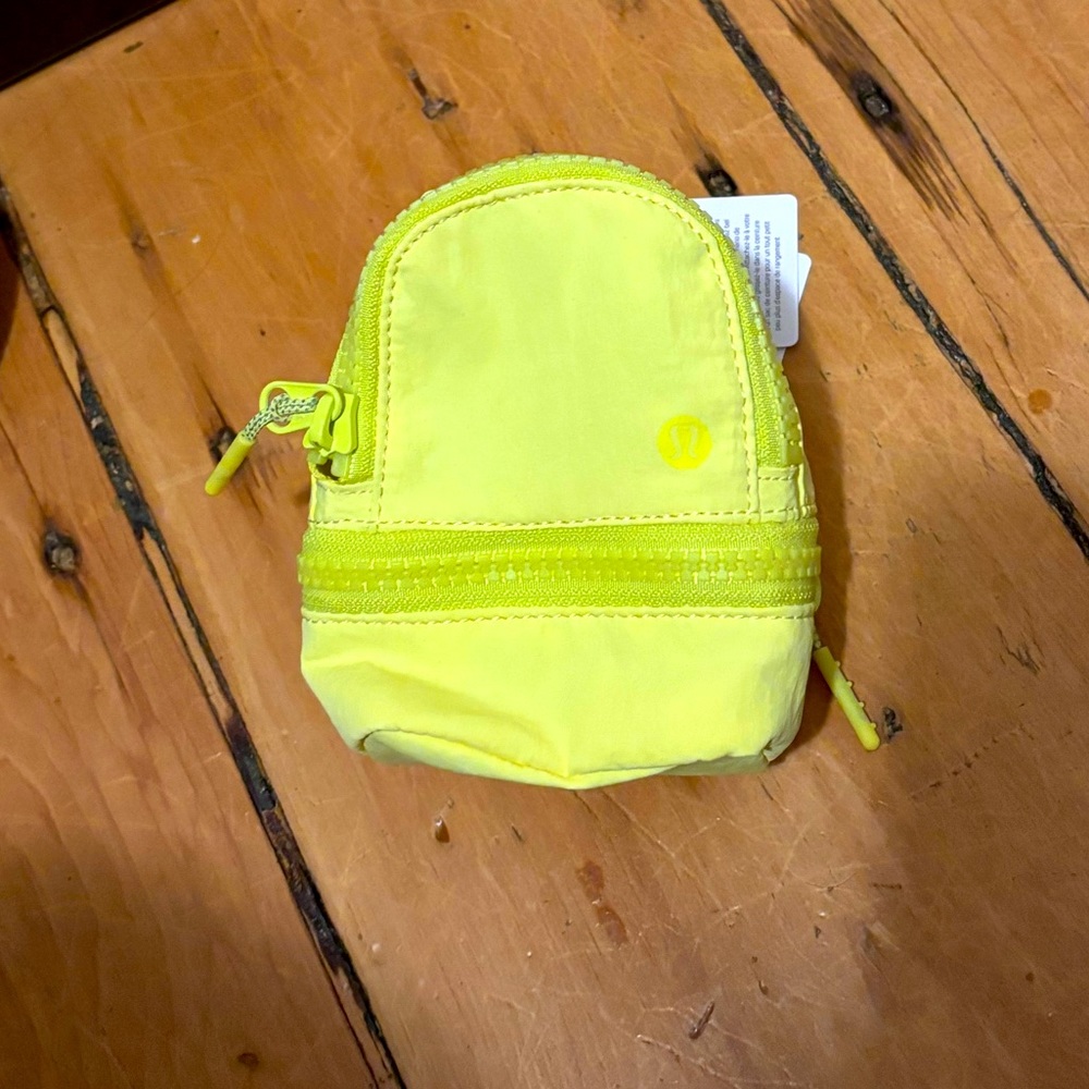 Lululemon city adventurer nano